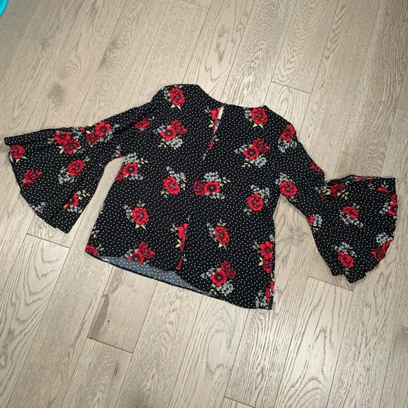 Flare sleeve floral shirt - Picture 2 of 4